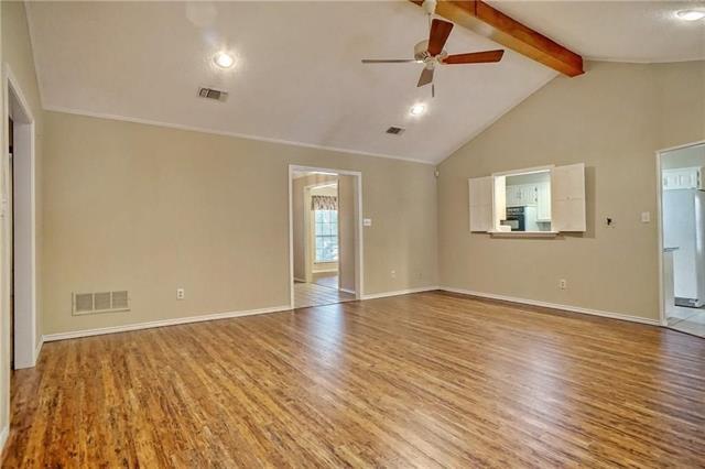 Building Photo - 5705 Royal Club Dr