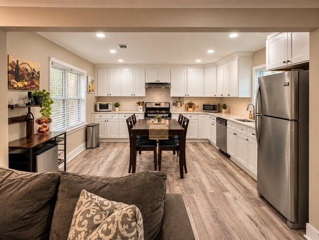 Building Photo - 3613 Ale Cir