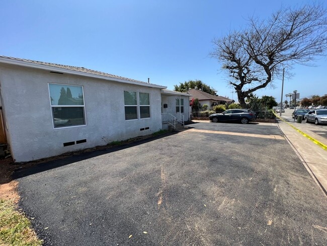 Building Photo - Spacious Remodeled 4 Bedroom/3 bath Home with Bonus Room