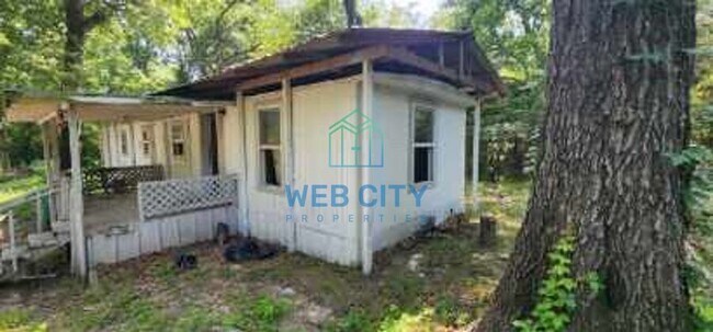 Primary Photo - 15391 Flud Rd