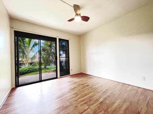 Building Photo - Spacious 3/2 in Kaneohe with Tropical Views
