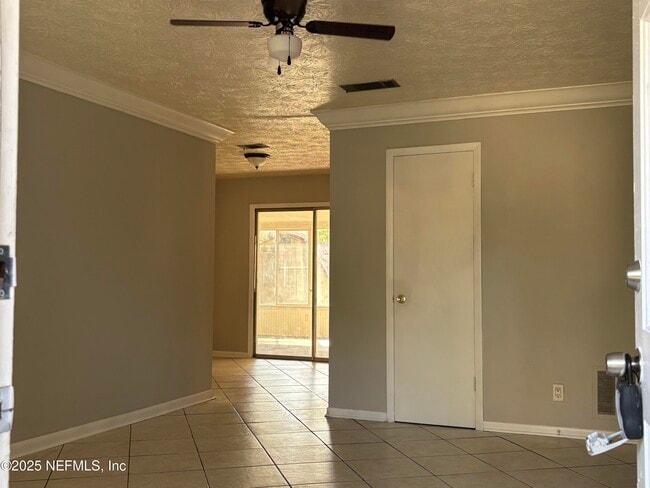 Building Photo - 7430 Jade Dr N