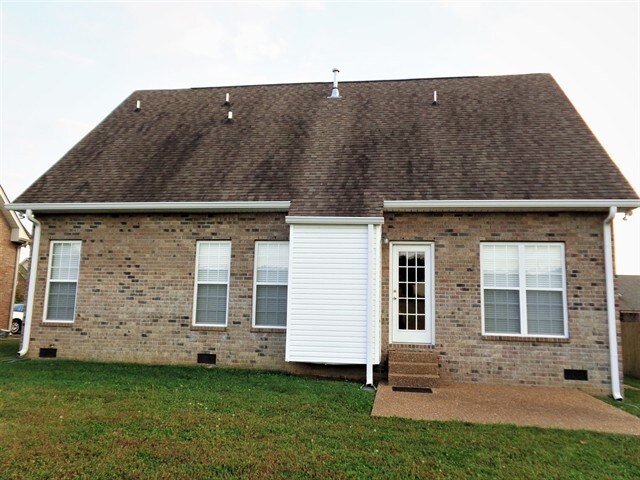 Building Photo - 1017 Stonehollow Way