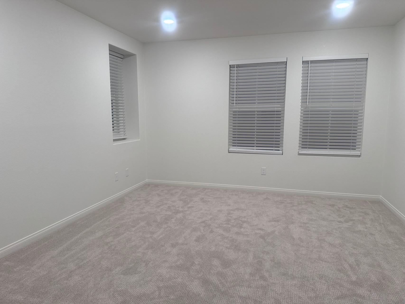 Building Photo - 4254 S Laguna Ave