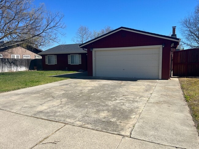 Building Photo - Spacious 4bed 2bath home in Elverta!
