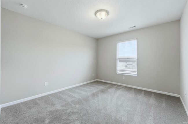 Building Photo - 3595 Canal Square Dr