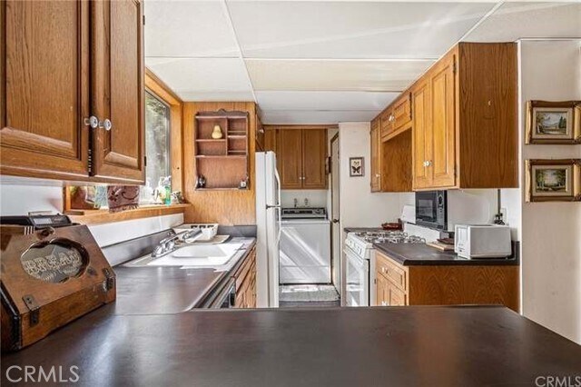 Building Photo - 28636 Shenandoah Dr