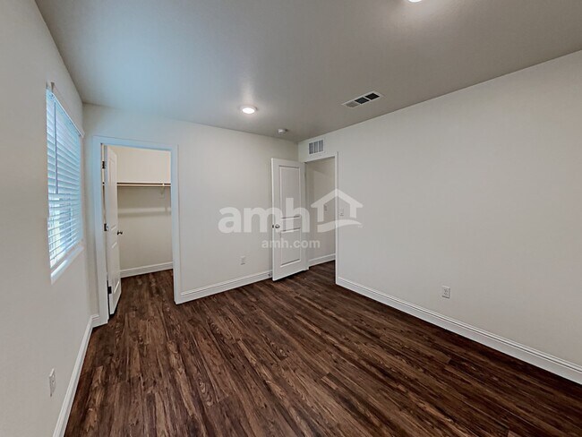 Building Photo - 5619 Lighting Hope Court