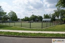 Building Photo - 110 Willow Ave