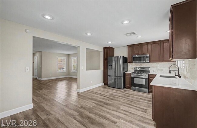 Building Photo - 9444 Fort Connah Ct