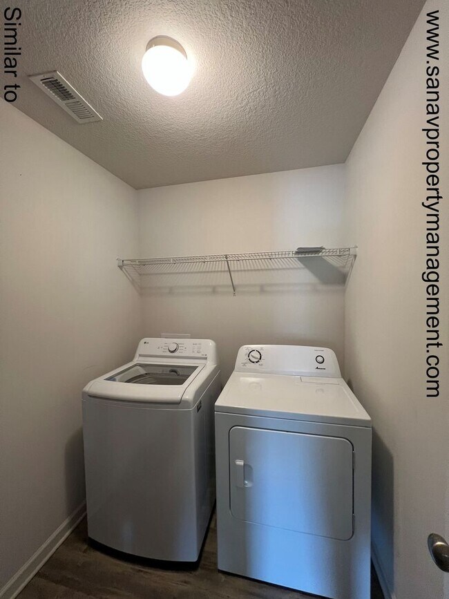 Building Photo - For Rent – Beautiful 4-Bedroom Home in Pleasant Hill with a Fenced Backyard!