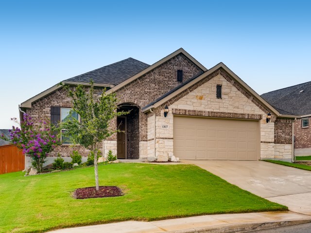 Building Photo - 13827 Quiet Fox Ln