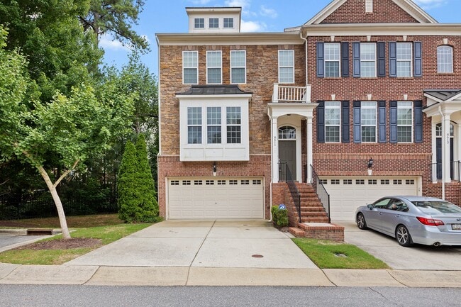 Building Photo - 8611 Macedonia Lake Dr