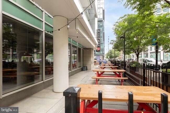 Building Photo - 37 L St SE