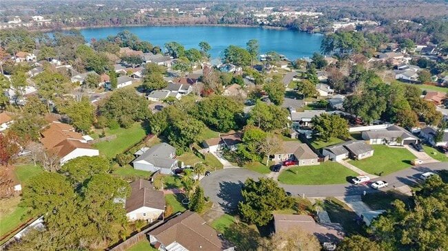 Building Photo - 109 Wild Elm Ct