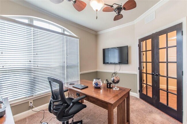 Building Photo - 2121 Timothy Dr
