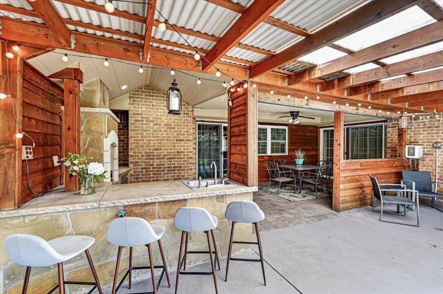 Building Photo - 3325 High Plateau Dr