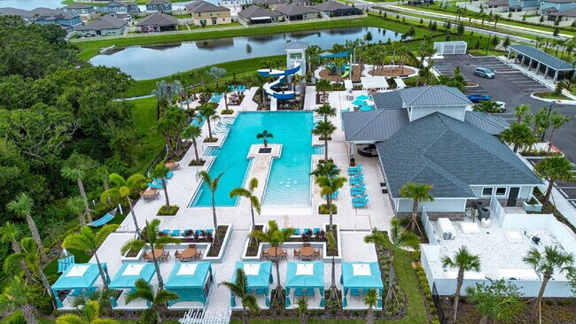 Building Photo - Lakeside Luxury in Parrish - 5 Bedroom BRA...