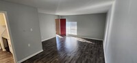 Building Photo - 1BR 1BA Gated Condominium