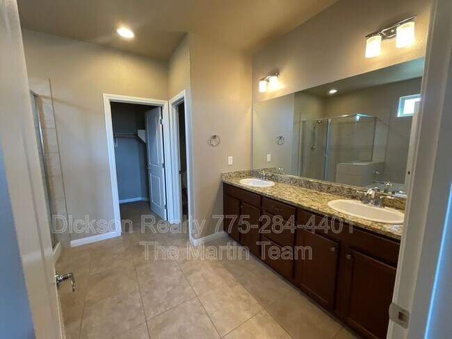 Building Photo - 522 San Carlos Dr