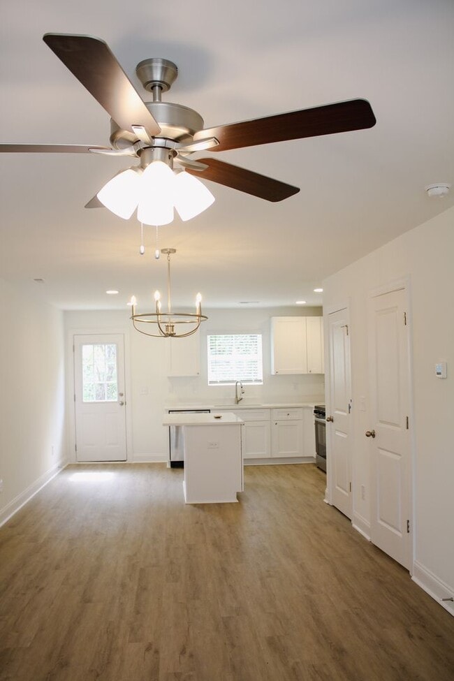 Building Photo - Almost - Brand townhouse in Kannapolis, NC!!