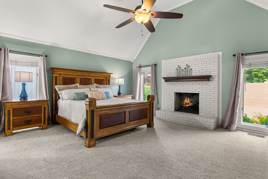 Building Photo - 9711 Pine Point Dr