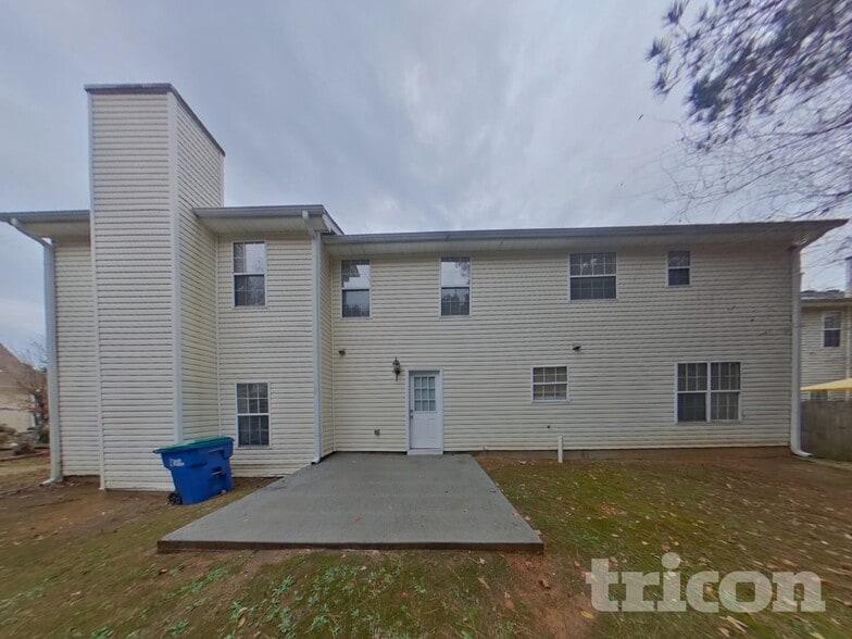 Building Photo - 822 Cascade Crossing