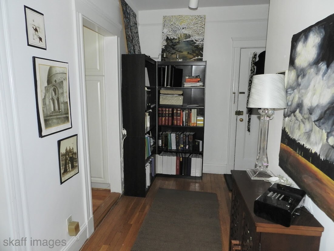 Building Photo - 40 Linnaean St