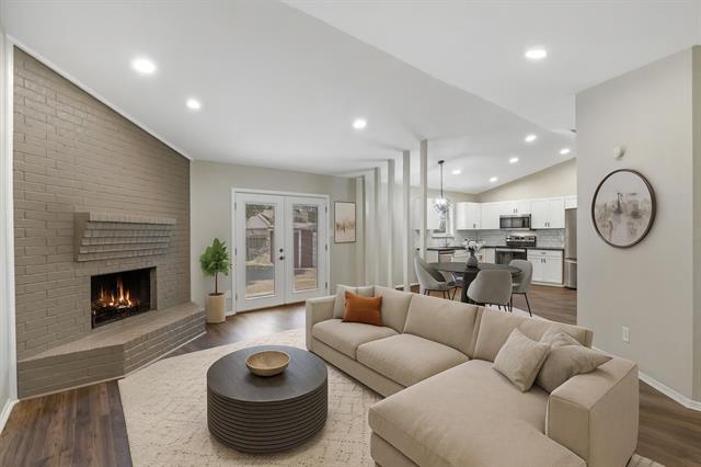 Primary Photo - 1300 Timbercrest Dr