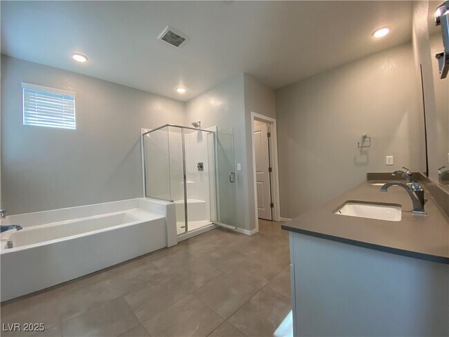Building Photo - 6804 Boulder Canyon St