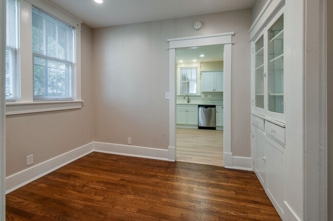 Building Photo - 3735 Central Ave