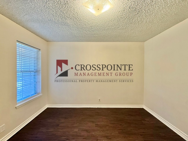 Building Photo - 4819 Gretna Green Ln