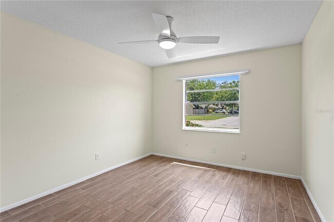 Building Photo - 13046 Leverington St