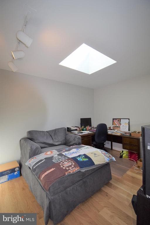 Building Photo - 8811 Badger Dr