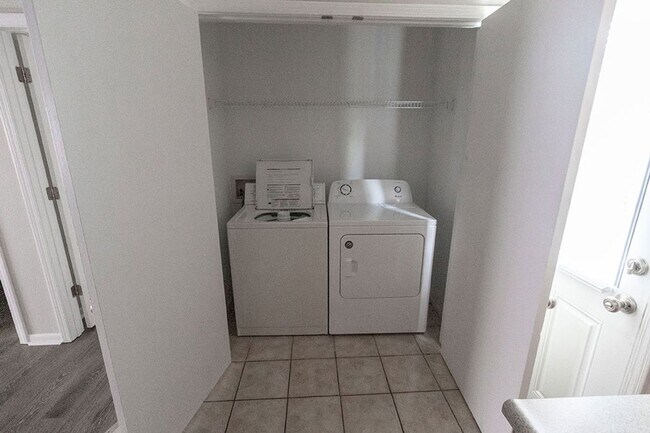 Building Photo - 5812-5814 Canaveral Dr.