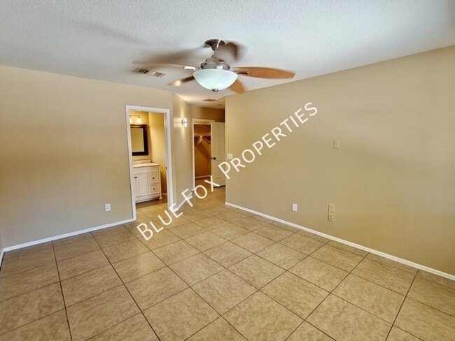 Building Photo - 3754 E White River Dr