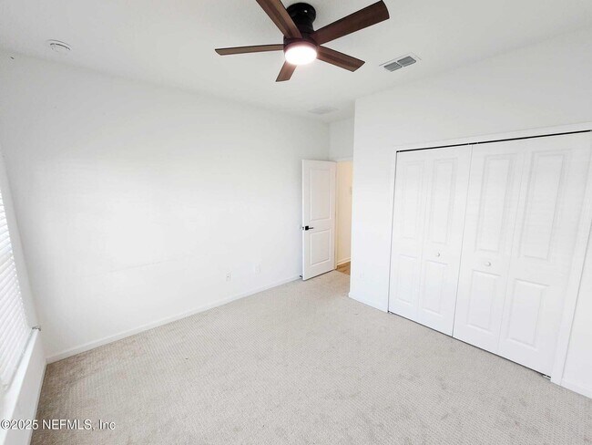 Building Photo - 577 Archstone Wy