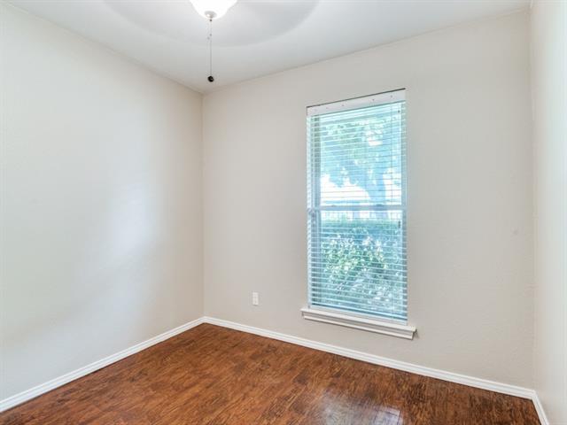 Building Photo - 3024 Stanford Dr