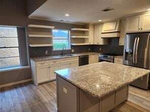 Building Photo - 5114 Enchanted Timbers Dr