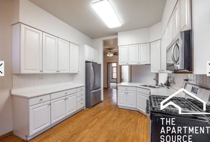Building Photo - 509 N Racine Ave