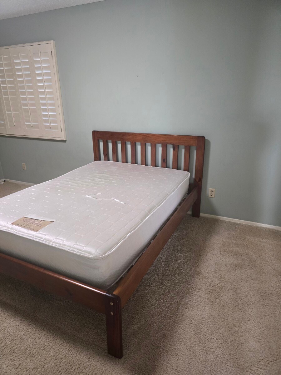 Building Photo - 6420 Pat Ave