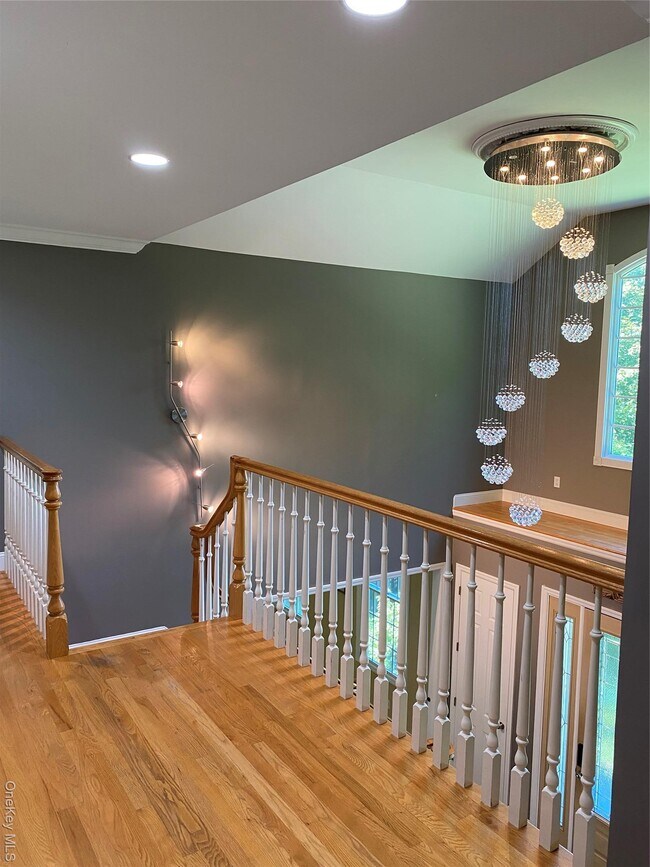 Building Photo - 24 Wilafra Pl