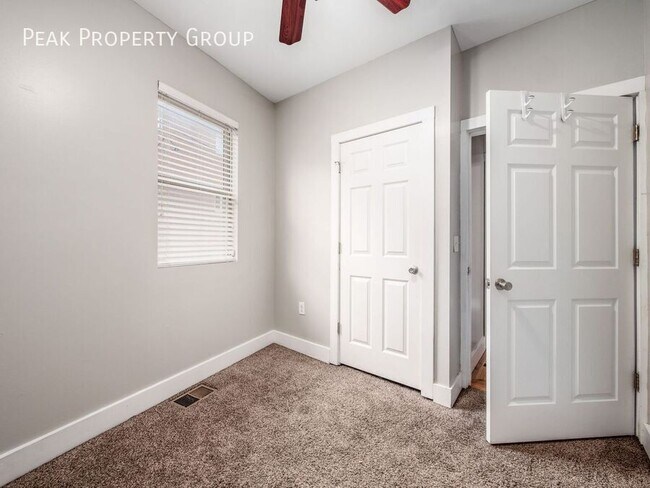 Building Photo - 24 Chittenden Ave