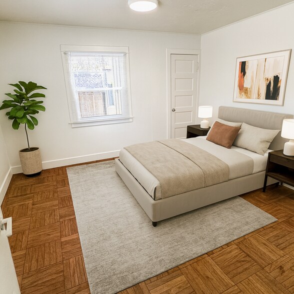 Front Bedroom - 829 Hunt Ave
