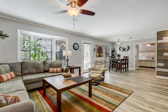 Primary Photo - 2113 Talbot Ct