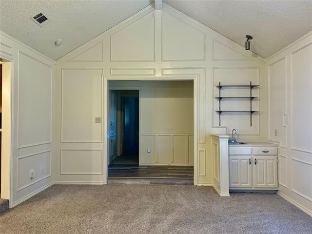 Building Photo - 1318 Mission St