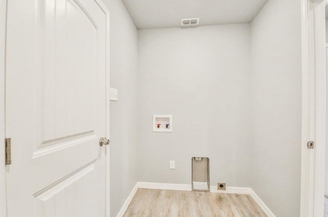 Building Photo - 8810 16th St