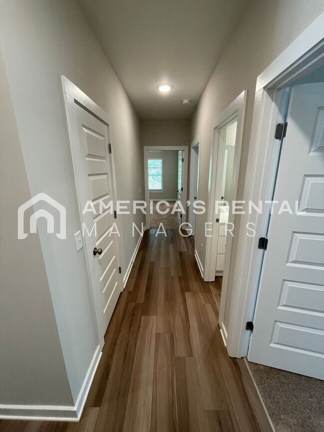 Building Photo - Home for Rent in Cullman, AL!! Available to View Now!!!