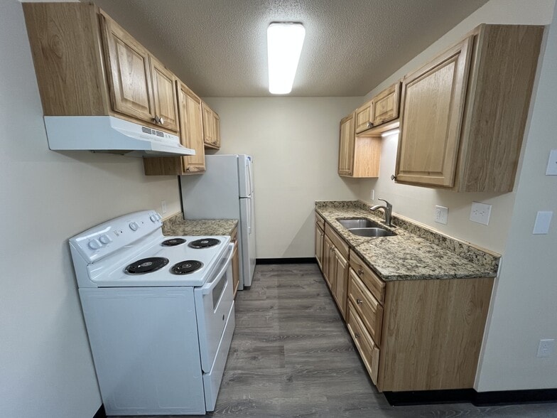 Building Photo - Piedmont Manor Apartments