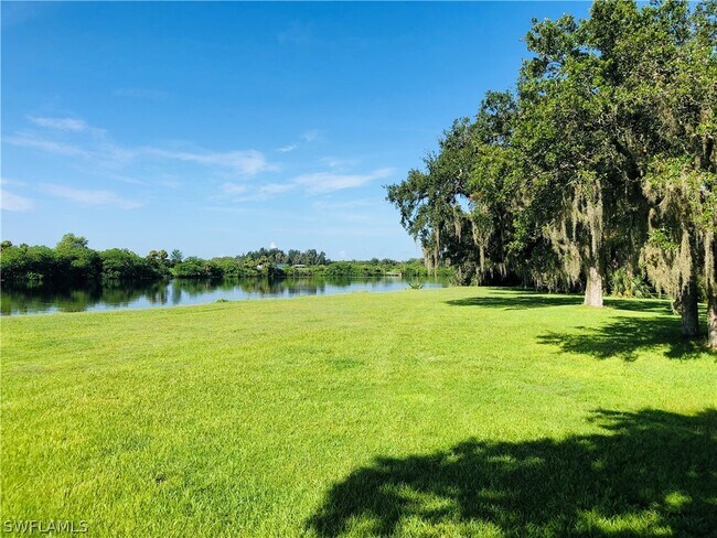 Building Photo - 17651 Cypress Creek Rd